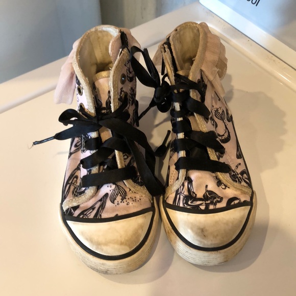 Stride Rite Sneakers - Picture 4 of 4